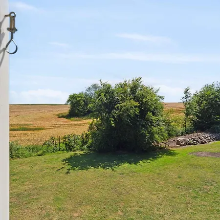 Modern With Cozy Vibes Apartment Klemensker