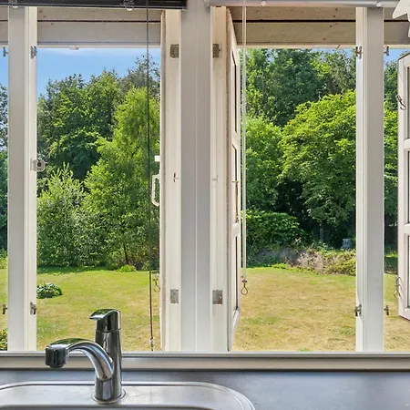 Modern With Cozy Vibes Apartment Klemensker