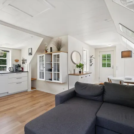 Modern With Cozy Vibes Apartman